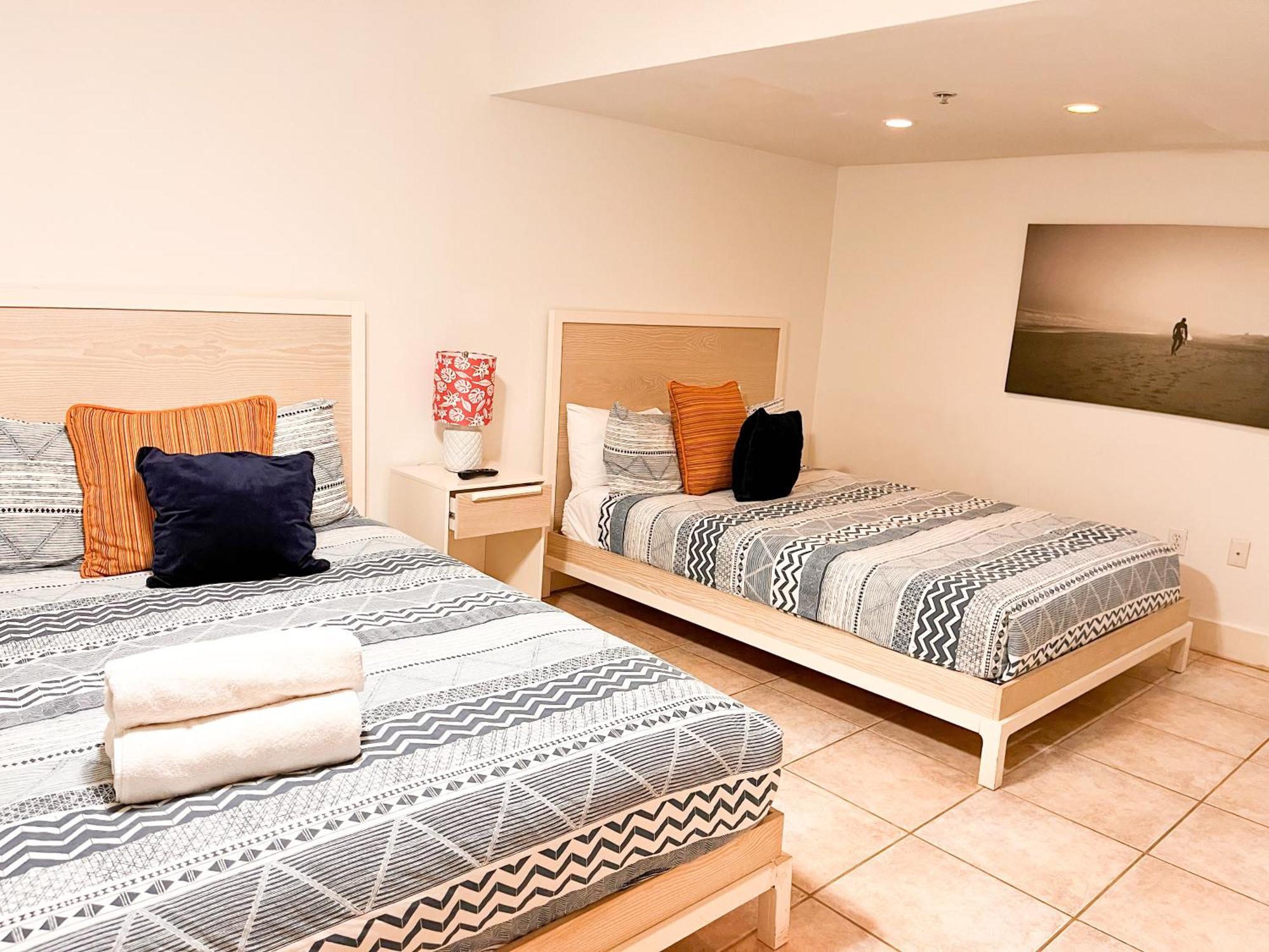 Castle Pavillon 8 Beachfront - Private Beach Access Loft With 2-Story, Pool, Tennis, Free Parking Access Miami Beach Exterior foto